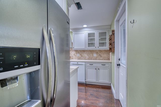 2233 Folsomville Road, Boonville, IN 47601