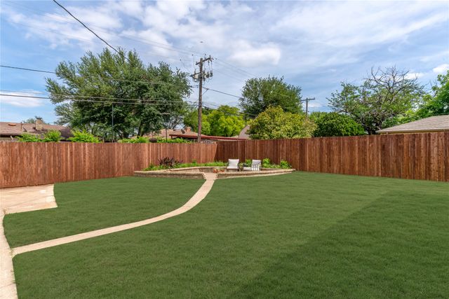 7322 Hunnicut Road, Dallas, TX 75227