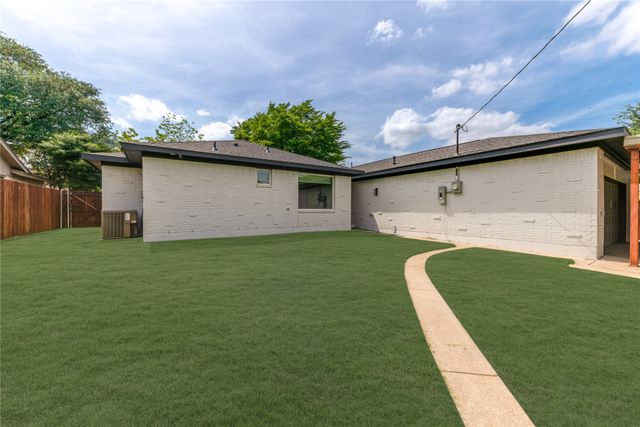 7322 Hunnicut Road, Dallas, TX 75227