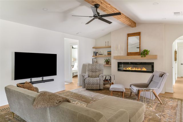 7322 Hunnicut Road, Dallas, TX 75227