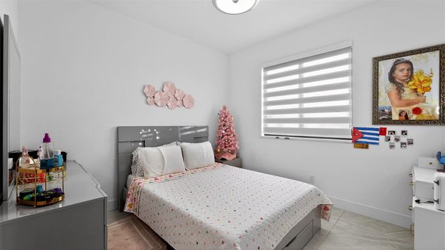 1903 EL DORADO BOULEVARD N, Cape Coral, FL 33993