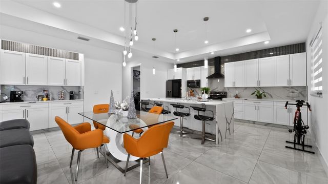 1903 EL DORADO BOULEVARD N, Cape Coral, FL 33993