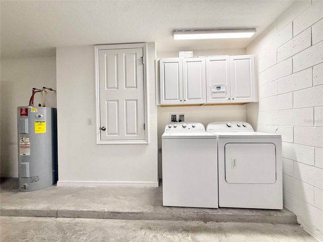 2136 VICTORIA DRIVE, Davenport, FL 33837