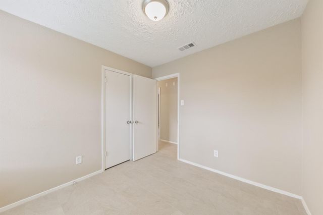 1911 Highcrest Drive, Missouri City, TX 77489