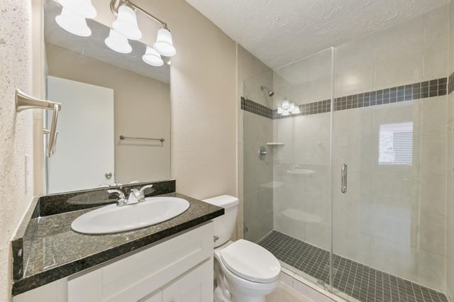 1911 Highcrest Drive, Missouri City, TX 77489