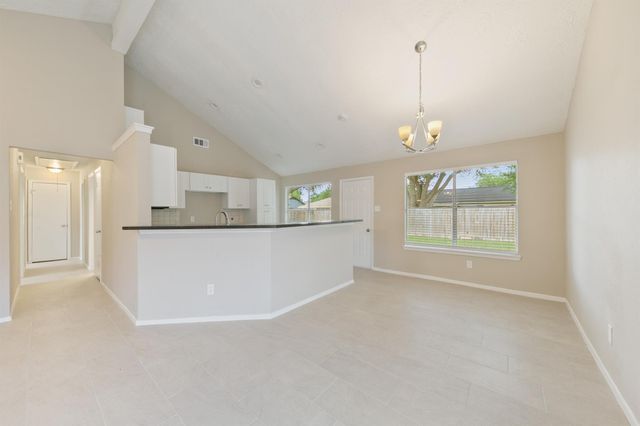 1911 Highcrest Drive, Missouri City, TX 77489