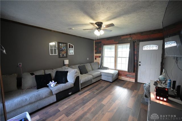 8770 Number Nine, Brookville, OH 45309