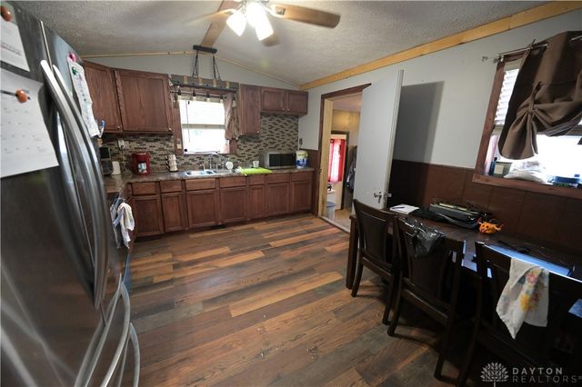 8770 Number Nine, Brookville, OH 45309