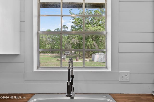 7392 S YELLOW PINE Circle, Glen St. Mary, FL 32040