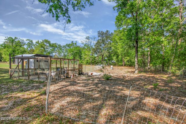 7392 S YELLOW PINE Circle, Glen St. Mary, FL 32040