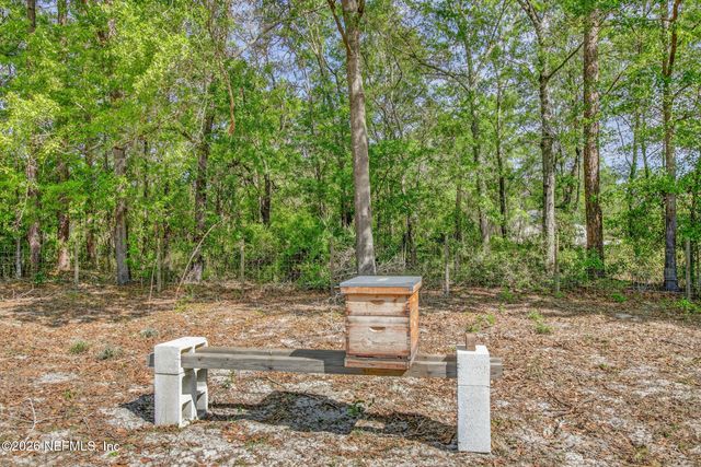 7392 S YELLOW PINE Circle, Glen St. Mary, FL 32040