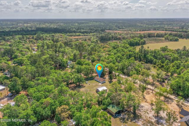 7392 S YELLOW PINE Circle, Glen St. Mary, FL 32040