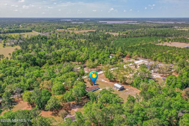 7392 S YELLOW PINE Circle, Glen St. Mary, FL 32040