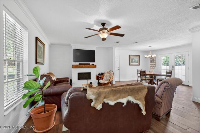 7392 S YELLOW PINE Circle, Glen St. Mary, FL 32040