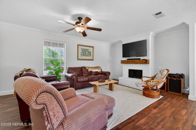 7392 S YELLOW PINE Circle, Glen St. Mary, FL 32040