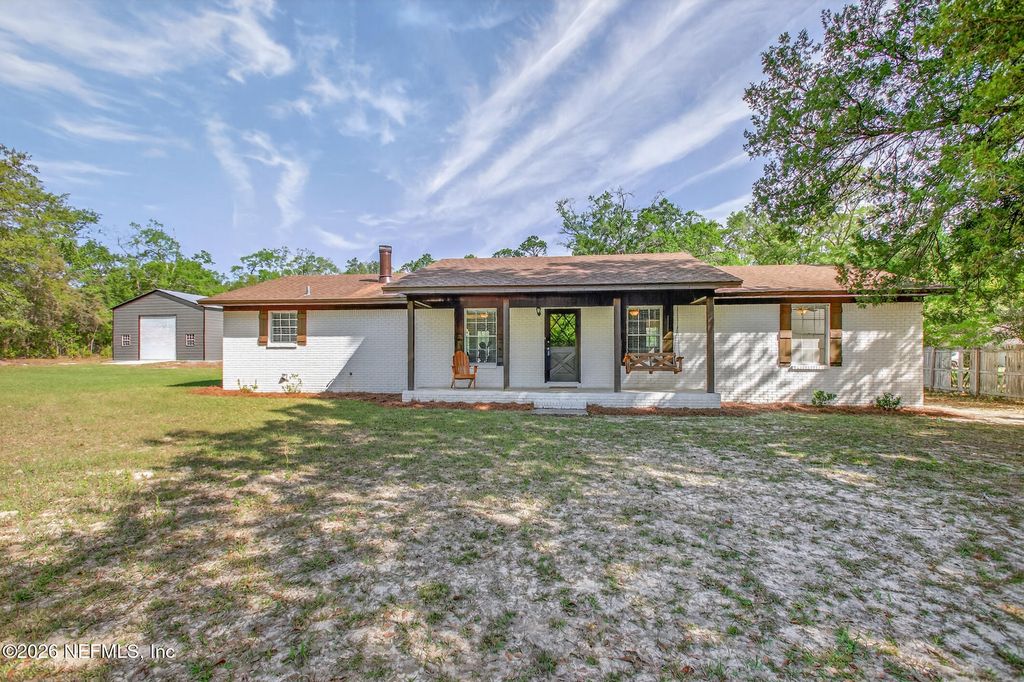 7392 S YELLOW PINE Circle, Glen St. Mary, FL 32040