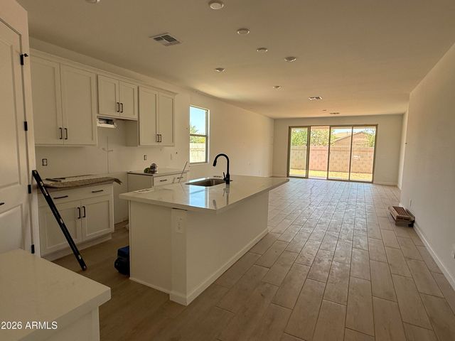 7407 S 47th Drive, Laveen, AZ 85339