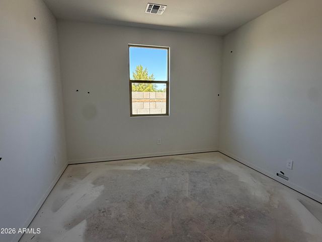 7407 S 47th Drive, Laveen, AZ 85339