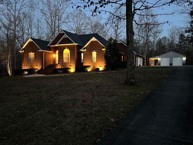 1728 Sears Roebuck Rd, Tullahoma, TN 37388