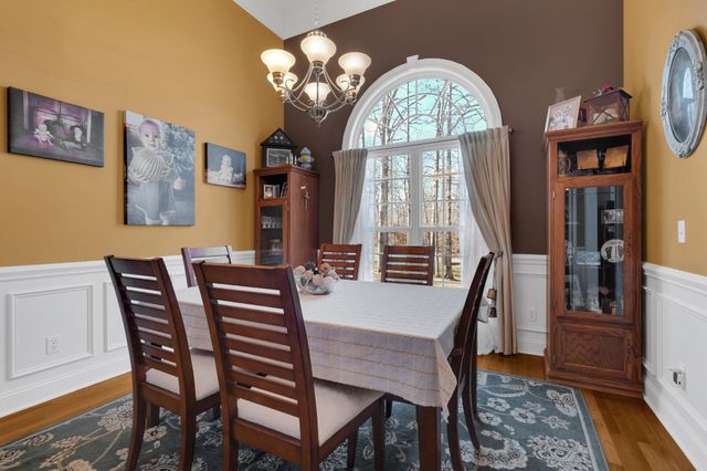 1728 Sears Roebuck Rd, Tullahoma, TN 37388