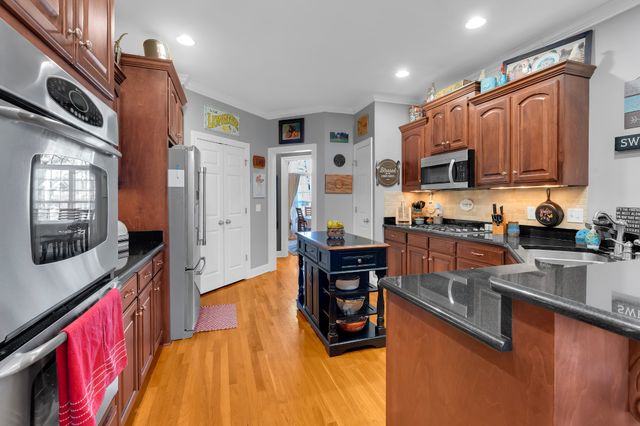 1728 Sears Roebuck Rd, Tullahoma, TN 37388