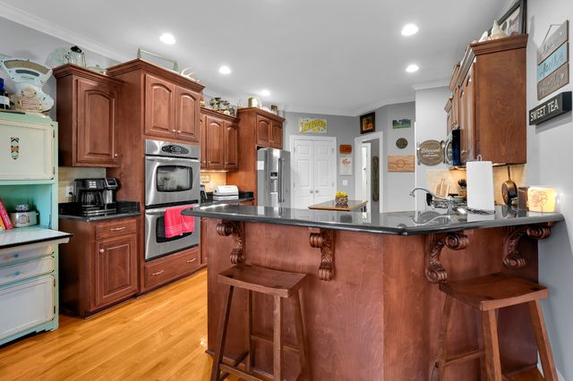 1728 Sears Roebuck Rd, Tullahoma, TN 37388