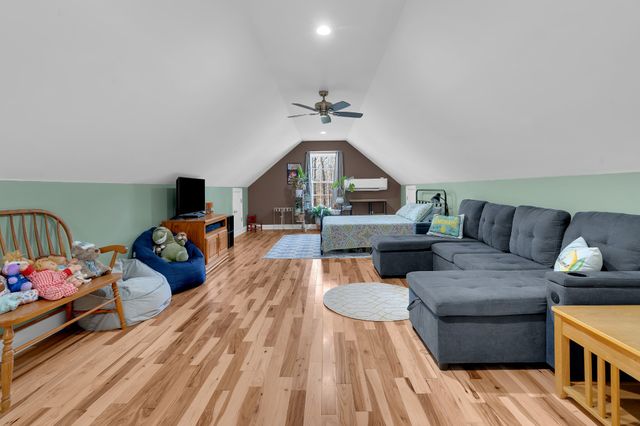 1728 Sears Roebuck Rd, Tullahoma, TN 37388