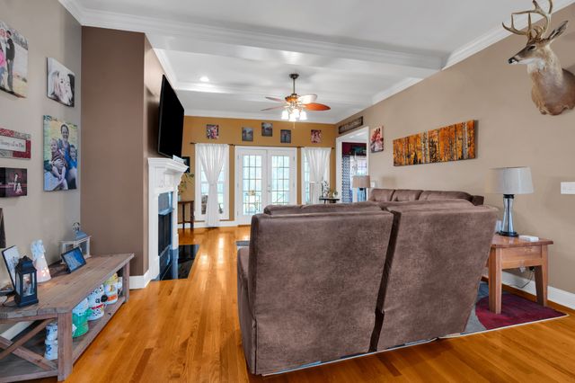 1728 Sears Roebuck Rd, Tullahoma, TN 37388