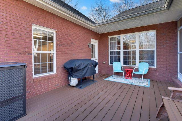 1728 Sears Roebuck Rd, Tullahoma, TN 37388