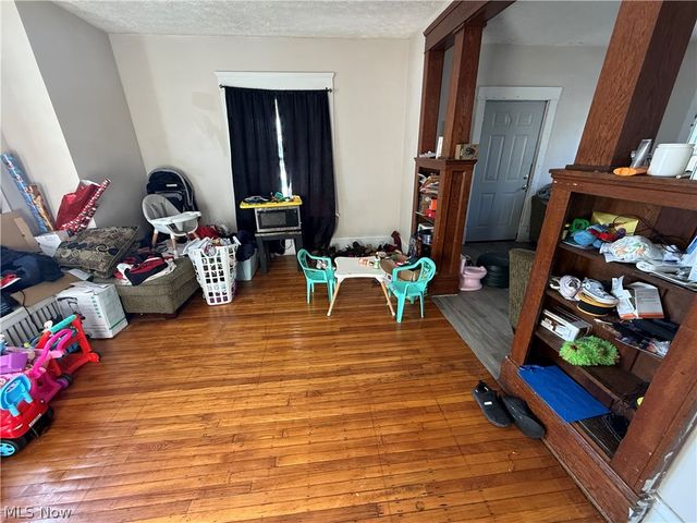 1226 Shriver Avenue NE, Canton, OH 44705