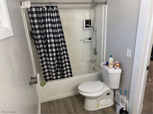 1226 Shriver Avenue NE, Canton, OH 44705