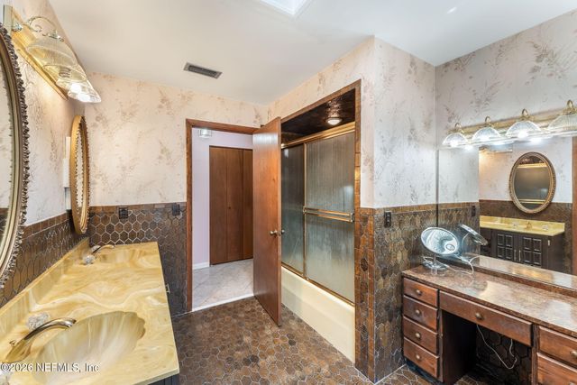 4040 WINDY GALE Drive S, Jacksonville, FL 32218