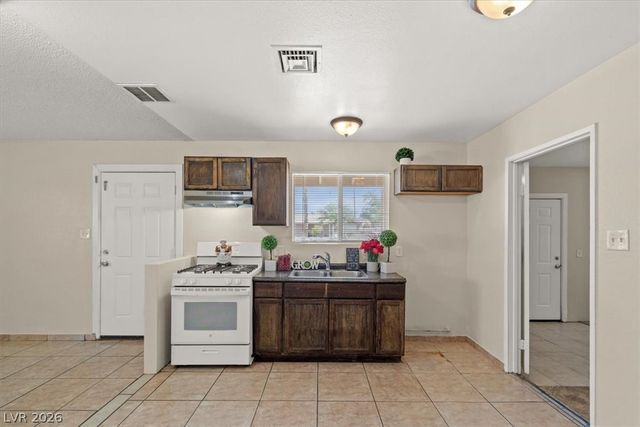 3421 Twining Avenue, North Las Vegas, NV 89030