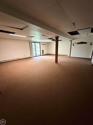 4063 N River Road, Fort Gratiot, MI 48059
