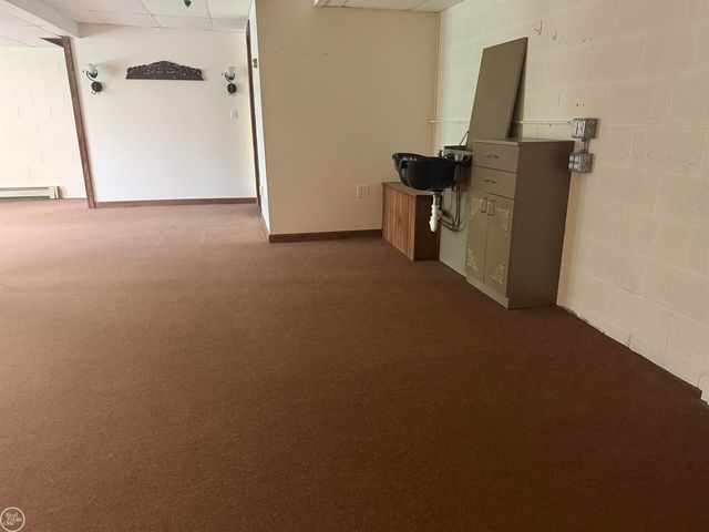 4063 N River Road, Fort Gratiot, MI 48059