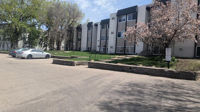 12842 Nicollet Avenue 102, Burnsville, MN 55337
