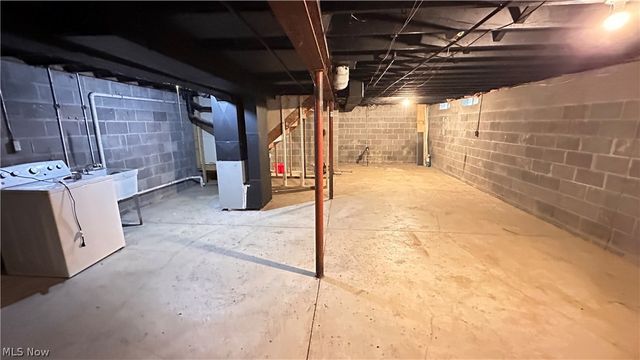 571 E 115th Street, Cleveland, OH 44108