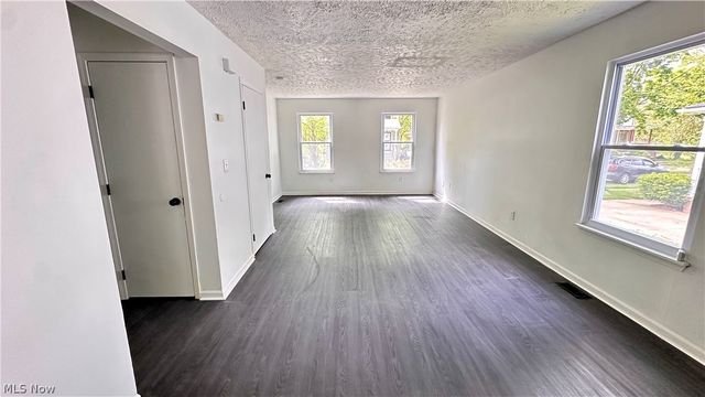 571 E 115th Street, Cleveland, OH 44108