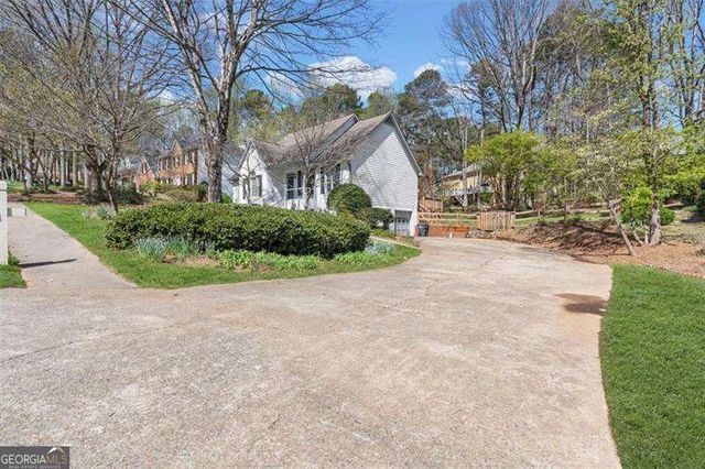 2838 Saddlebrook Way NW, Marietta, GA 30064