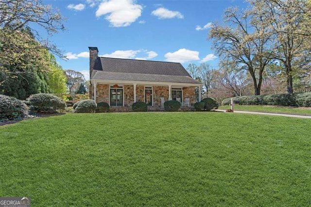 2838 Saddlebrook Way NW, Marietta, GA 30064