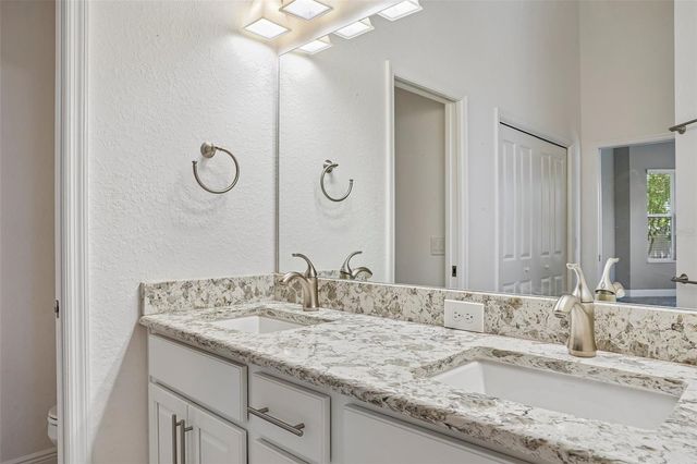 10339 ADDISON SHORE WAY, Oxford, FL 34484