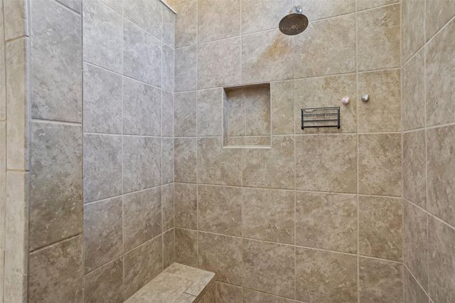 10339 ADDISON SHORE WAY, Oxford, FL 34484