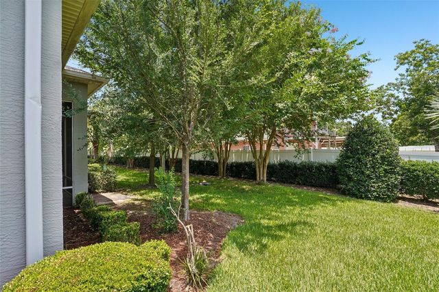 10339 ADDISON SHORE WAY, Oxford, FL 34484