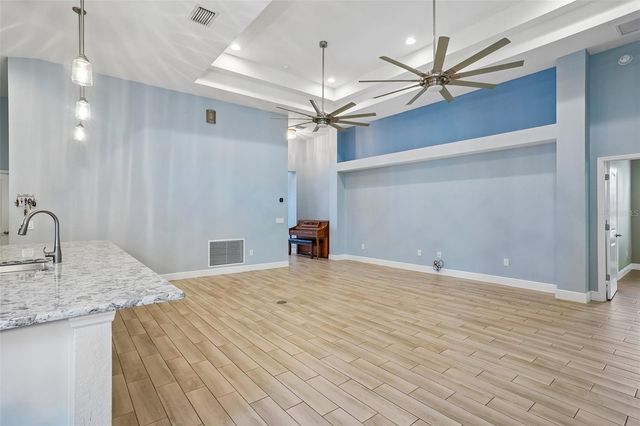 10339 ADDISON SHORE WAY, Oxford, FL 34484