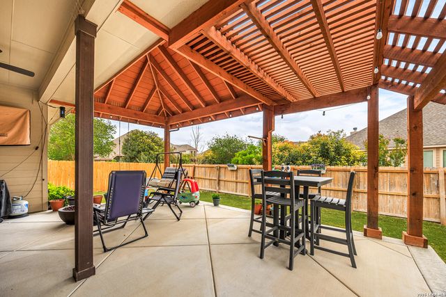 8734 Hideout Bend, San Antonio, TX 78254