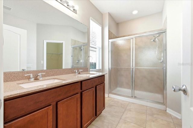 215 LAKESHORE DRIVE, Davenport, FL 33837