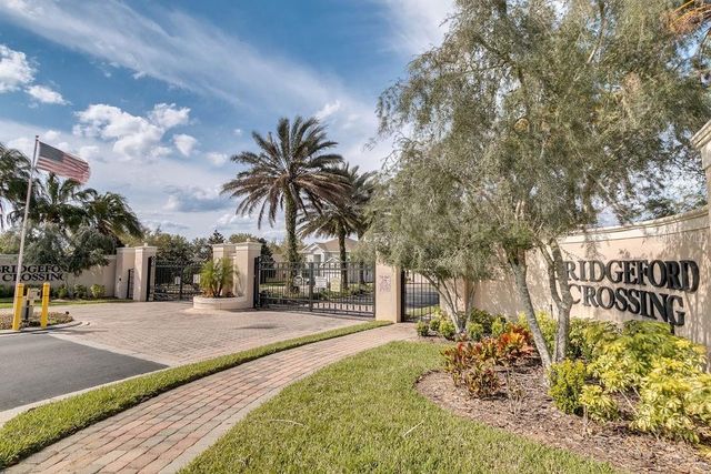 215 LAKESHORE DRIVE, Davenport, FL 33837