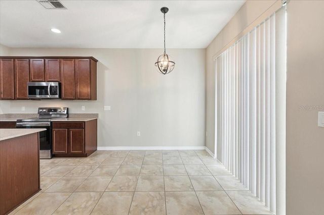 215 LAKESHORE DRIVE, Davenport, FL 33837