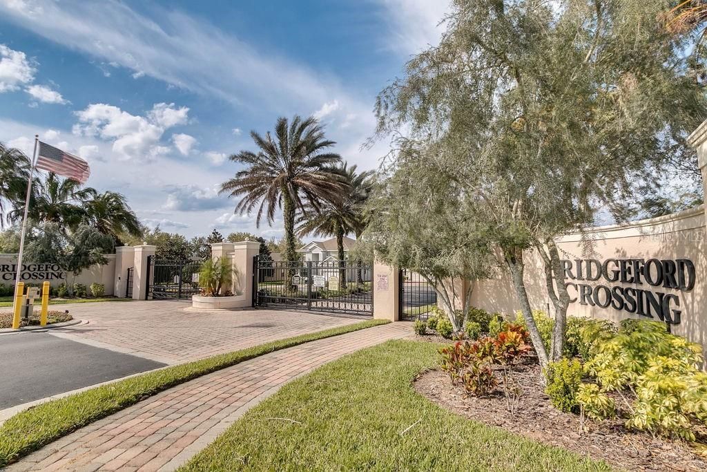 Image 32 of property listing at 215 LAKESHORE DRIVE, Davenport, FL 33837