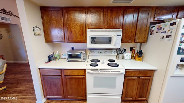 17406 N 124TH Avenue, Sun City West, AZ 85375